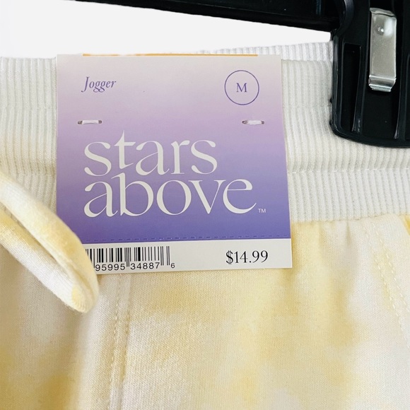 Stars Above Fleece Lined Yellow Tye Dye Drawstring Jogger Shorts - Picture 3 of 4